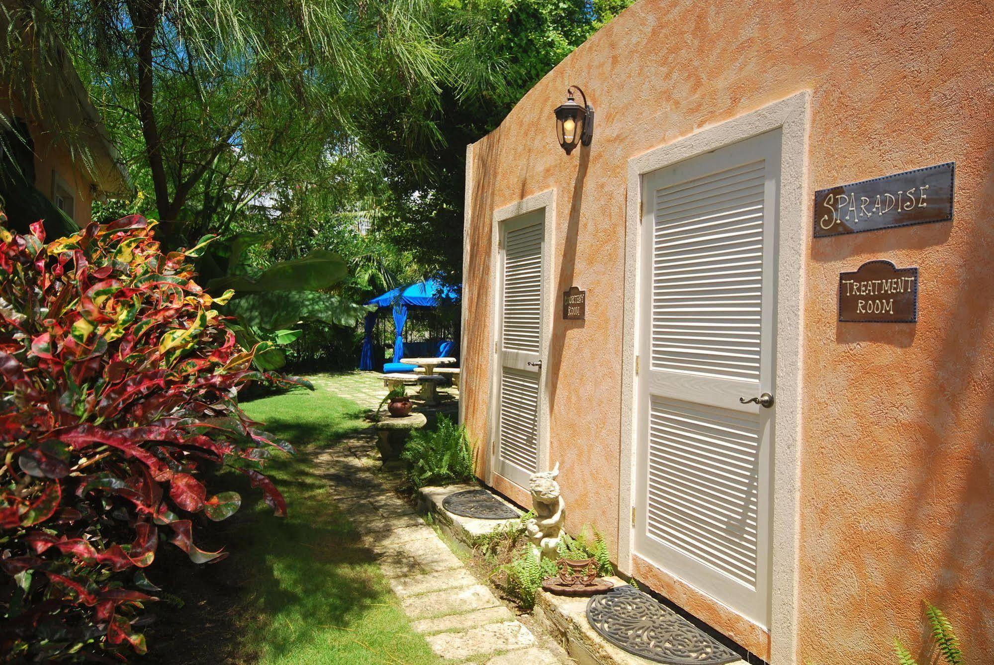 Little Arches Boutique Hotel - Adults Only Oistins Exterior foto