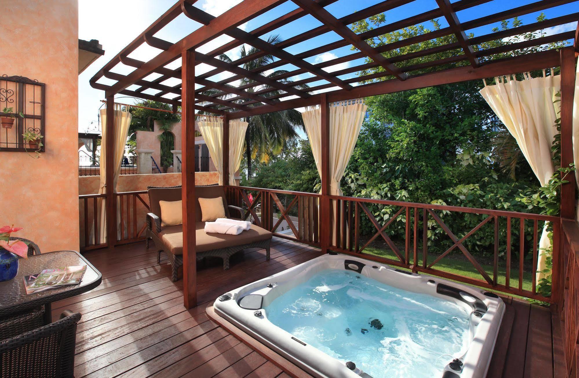 Little Arches Boutique Hotel - Adults Only Oistins Exterior foto