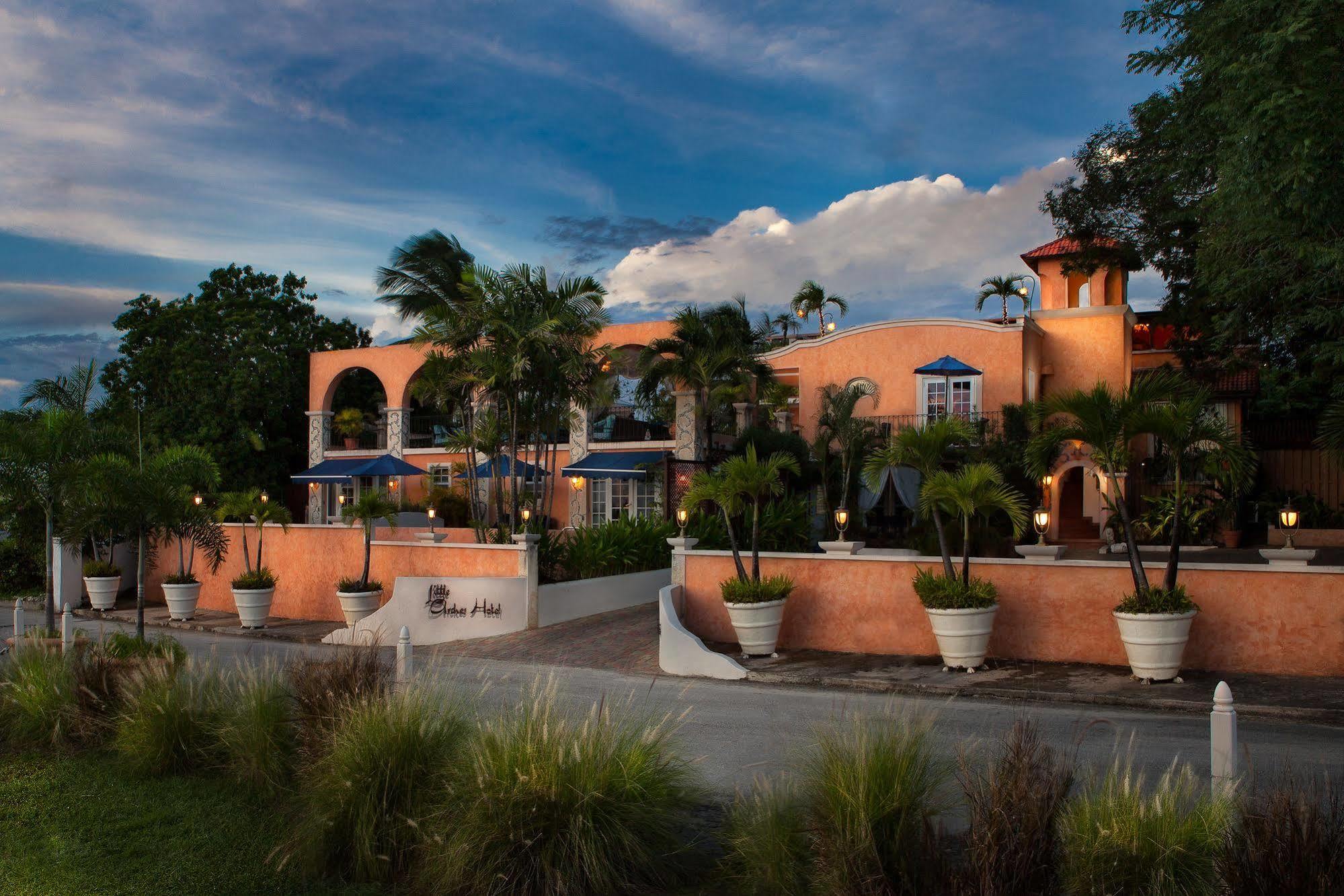 Little Arches Boutique Hotel - Adults Only Oistins Exterior foto